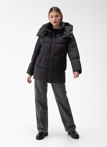 Женский пуховик с капюшоном 