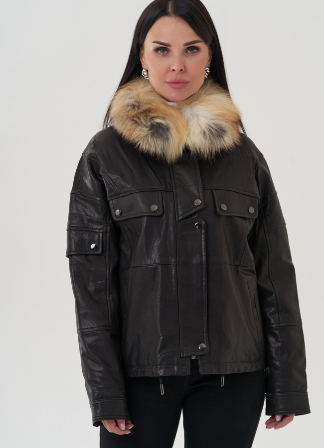 Женская куртка из натуральной кожи с отделкой из меха лисы модель № 25373 меха малина