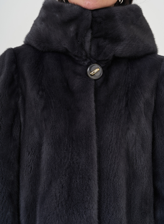 Шуба из норки в цвете графит