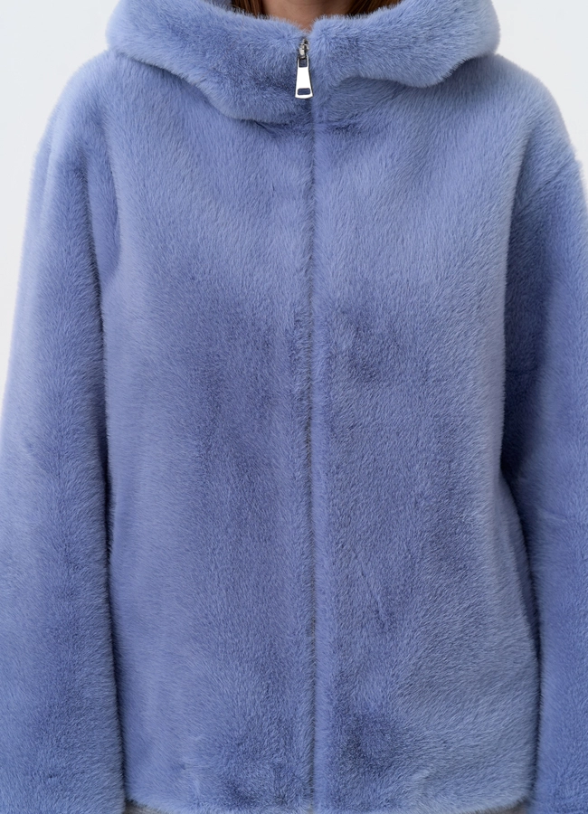 Женская куртка из эко меха с капюшоном модель № 31224 универмаг малина