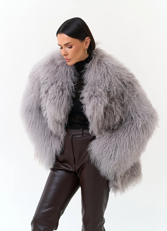 Женская шуба из меха ламы модель № 34469 универмаг малина фото